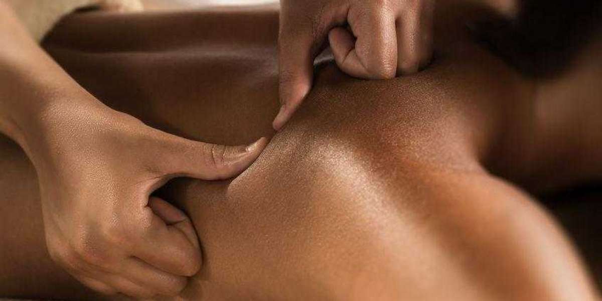 Unlocking Relief: Back Pain Clinic London and Deep Tissue Massage London